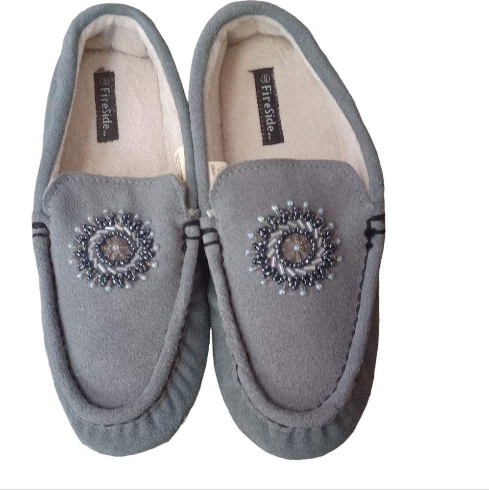 Fireside sueded leather uppers beaded moccasins slippers shoes size 6 gr…